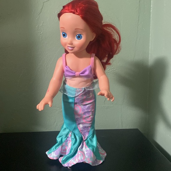 Disney Ariel Toddler Doll The Little Mermaid - Picture 1 of 7